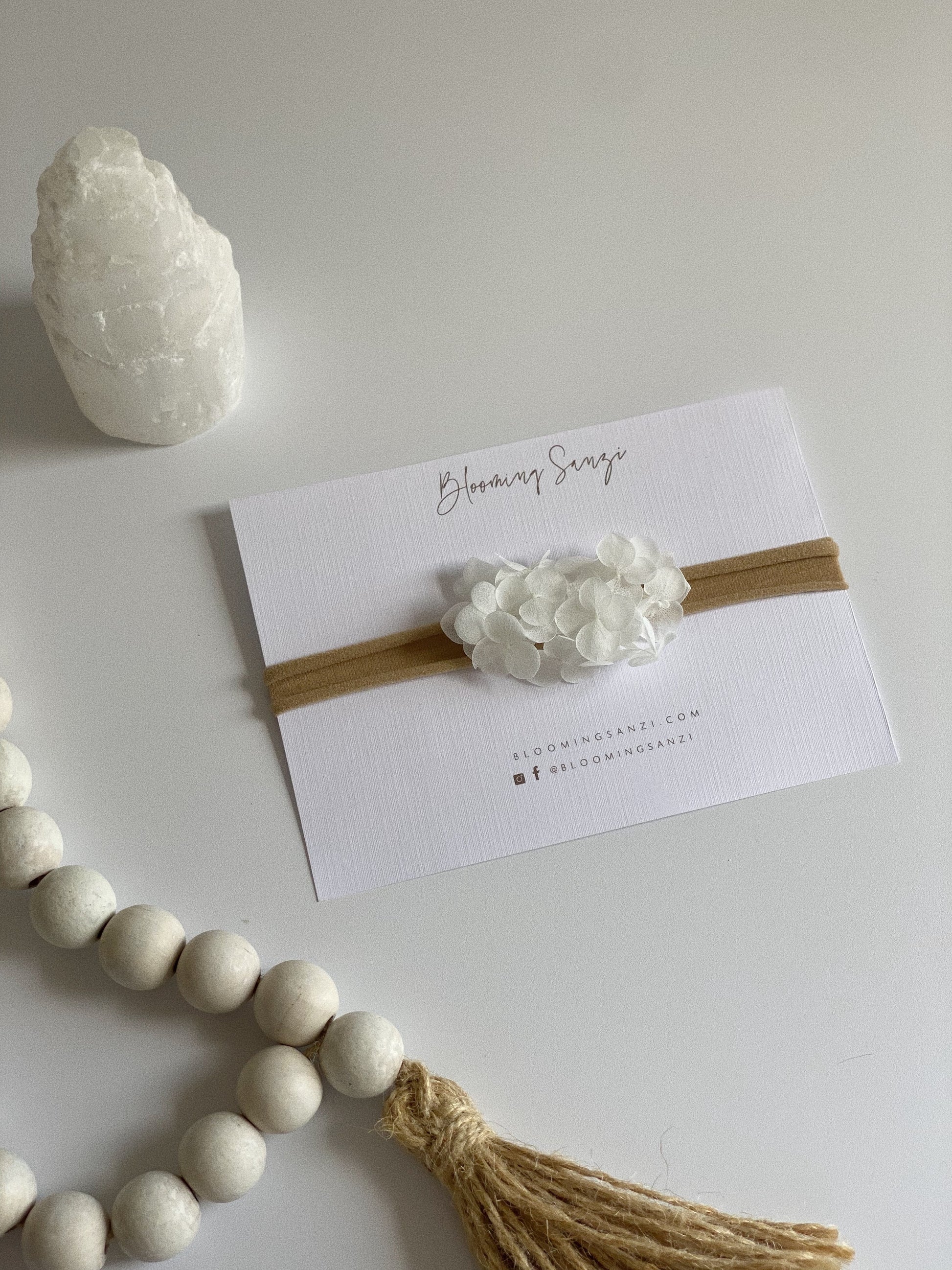 All White Hydie Girl Headband - Blooming Sanzi